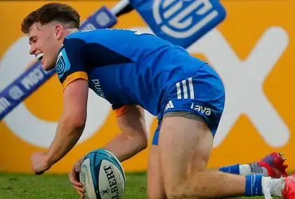 United Rugby Championship: Leinster and Glasgow Warriors ease to bonus-point wins over Scarlets and Benetton
