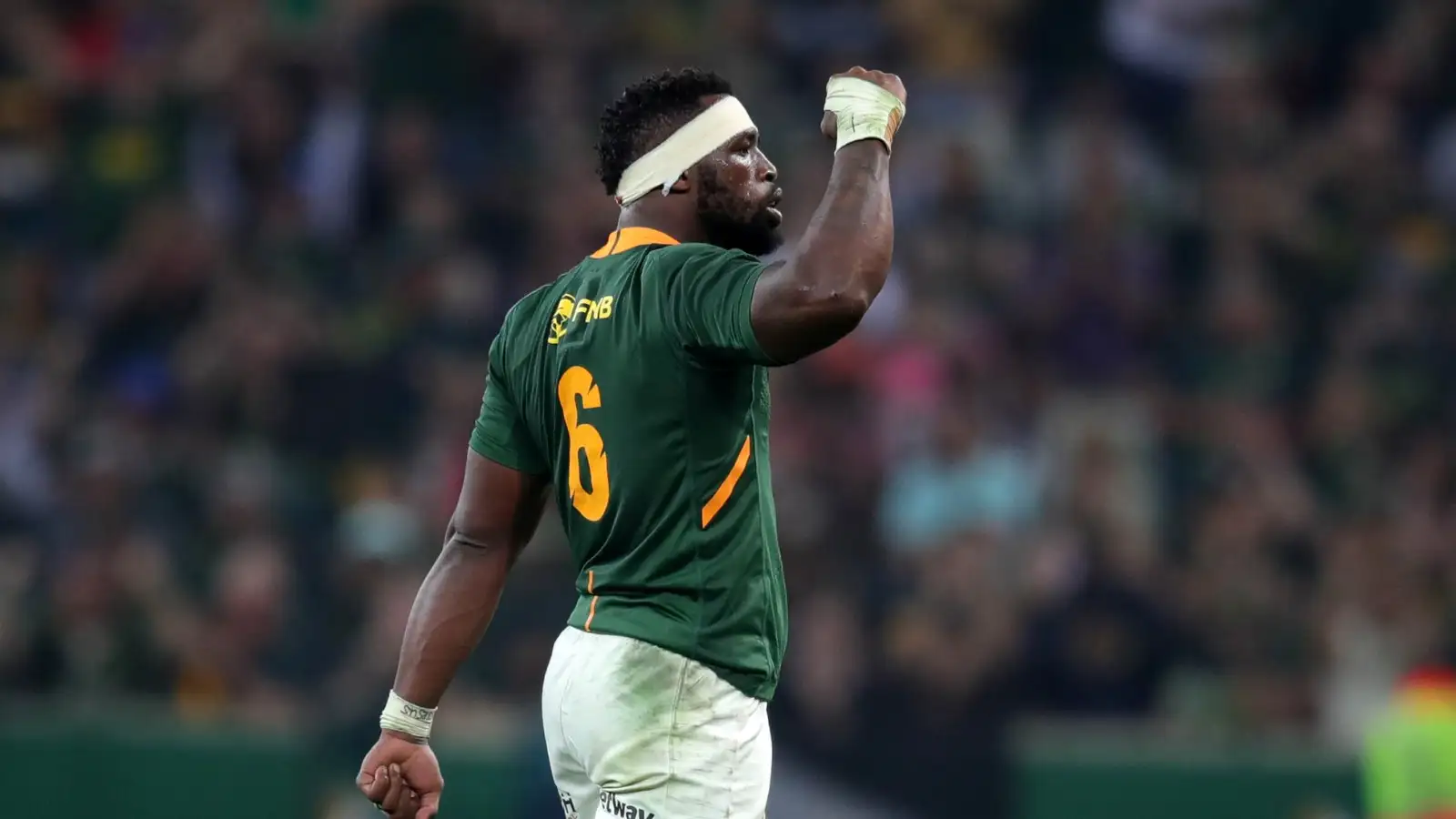 Siya Kolisi has revealed that Dan Carter was part of the reason why he joined Racing 92, after he sought advice from the All Blacks' great. Kolisi was unveiled as Racing 92's newest signing ahead of the 2023/24 season last week, with Dan Carter playing a small role in his decision.