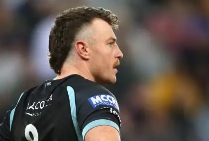 United Rugby Championship: Late tries propel Glasgow Warriors to victory over Ulster while Gavin Coombes scores three as Munster thrash Ospreys