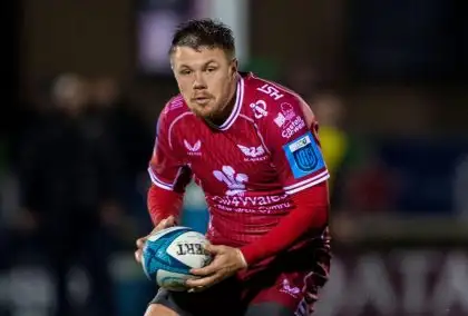 United Rugby Championship: Scarlets and Cardiff claim victories amid contract turmoil