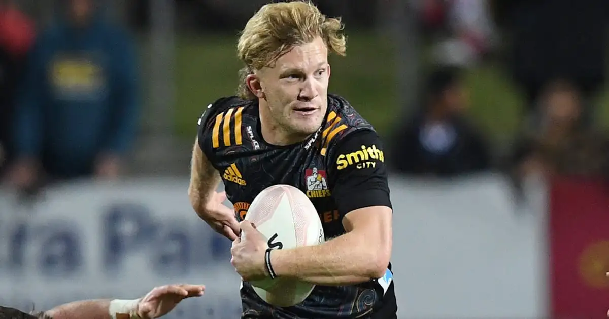 McKenzie confirms NZ rugby return, signs with Chiefs, Waikato