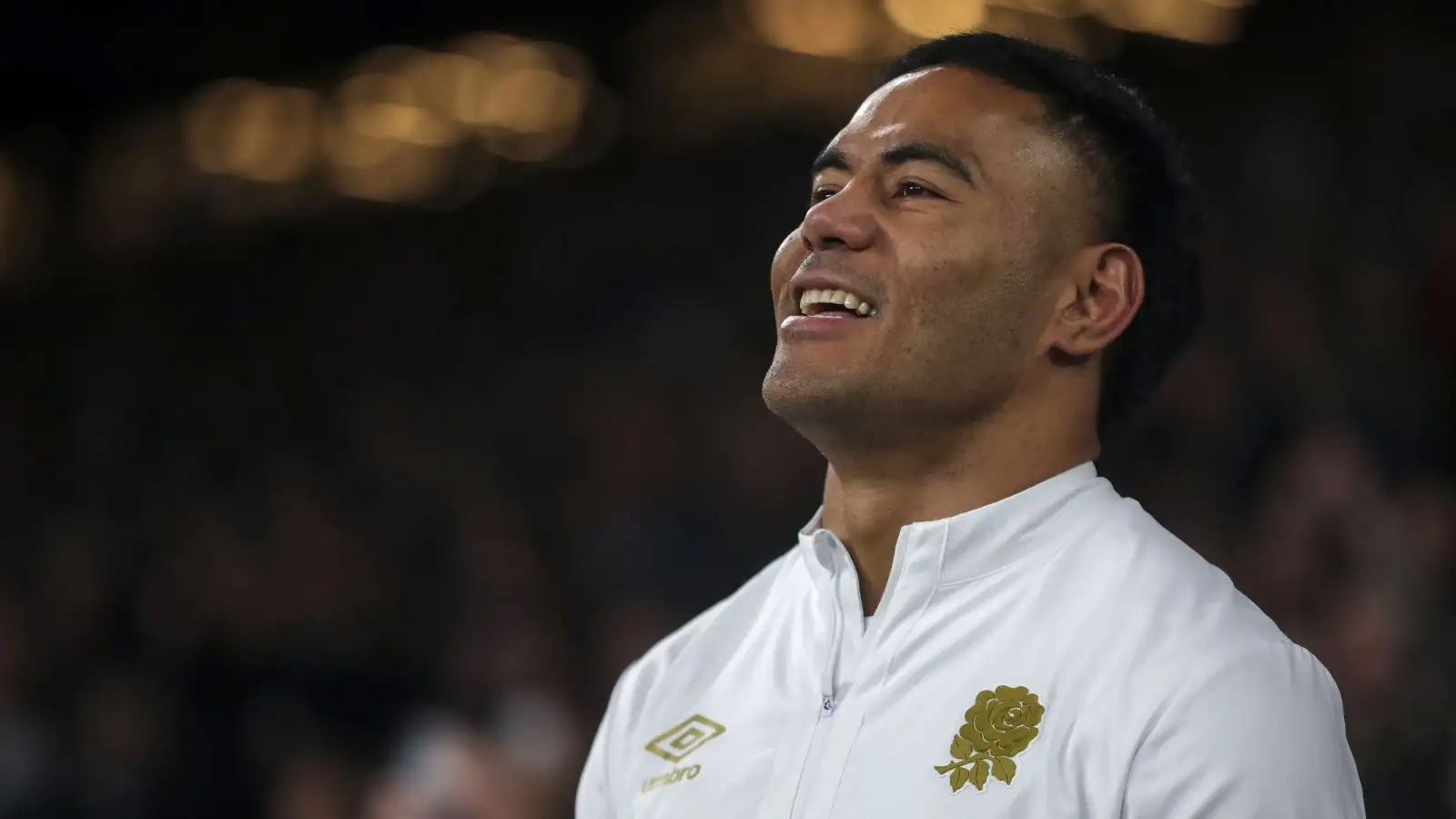 premiership England centre Manu Tuilagi has rejected overseas interest to sign a new one-year contract with Sale Sharks.