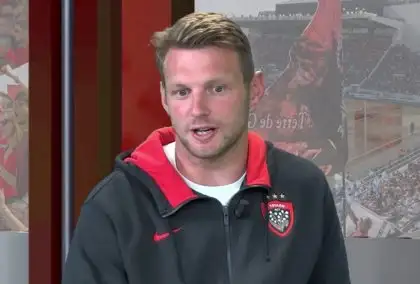 WATCH: ‘Class act’ Dan Biggar flaunts his impressive French on live stream to ease fans’ concerns