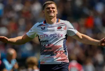 Leicester Ligers' - Saracens roast Leicester Tigers over 2023/24 kit reveal  : PlanetRugby