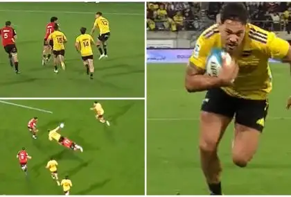 WATCH: Jordie Barrett with fine offload in build-up to Billy Proctor try for Hurricanes against Crusaders