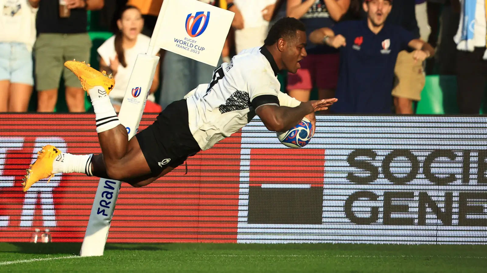 Fiji set to light up Twickenham again in a mouth-watering clash in June :  PlanetRugby