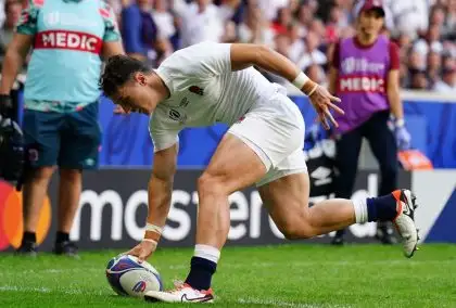 Five-try Henry Arundell fires England to handsome victory over Chile