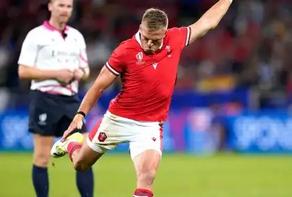 Gareth Anscombe steers Wales past woeful Wallabies to leave Eddie Jones’ side on the brink