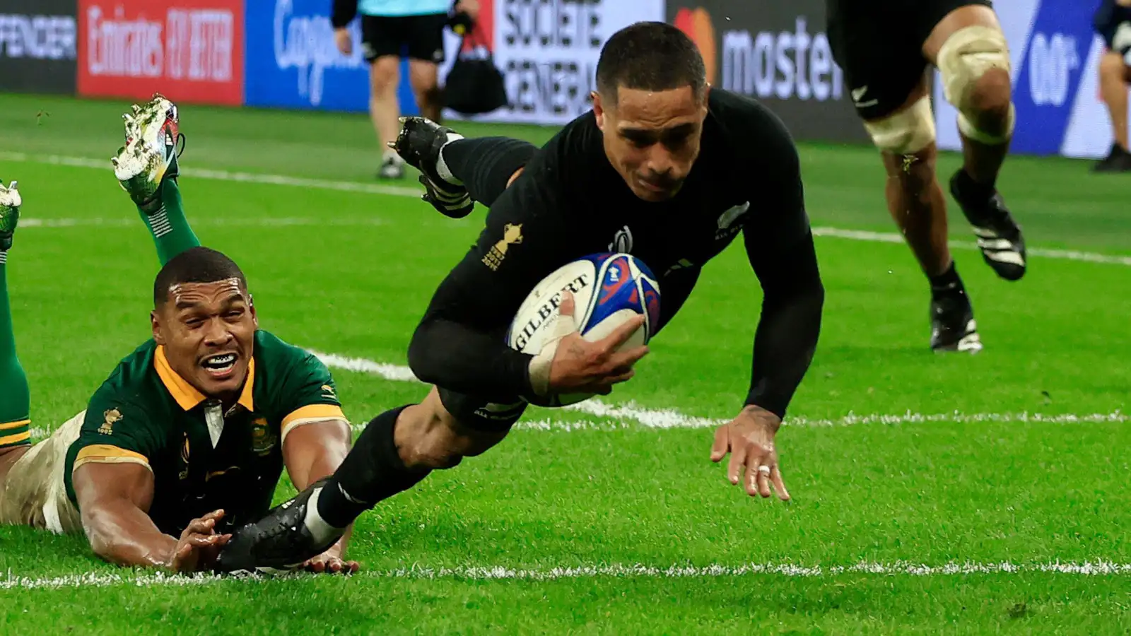 Aaron Smith's disallowed try for the All Blacks in the 2023 Rugby World Cup final.