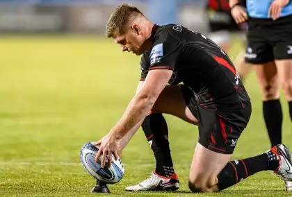 Classy Owen Farrell commands Saracens to bonus point win over Exeter Chiefs