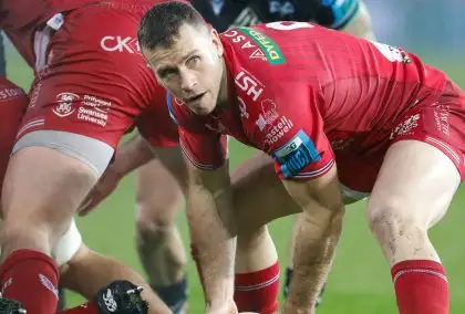 Scarlets claim derby spoils over 14-man Cardiff while Lions power past Dragons