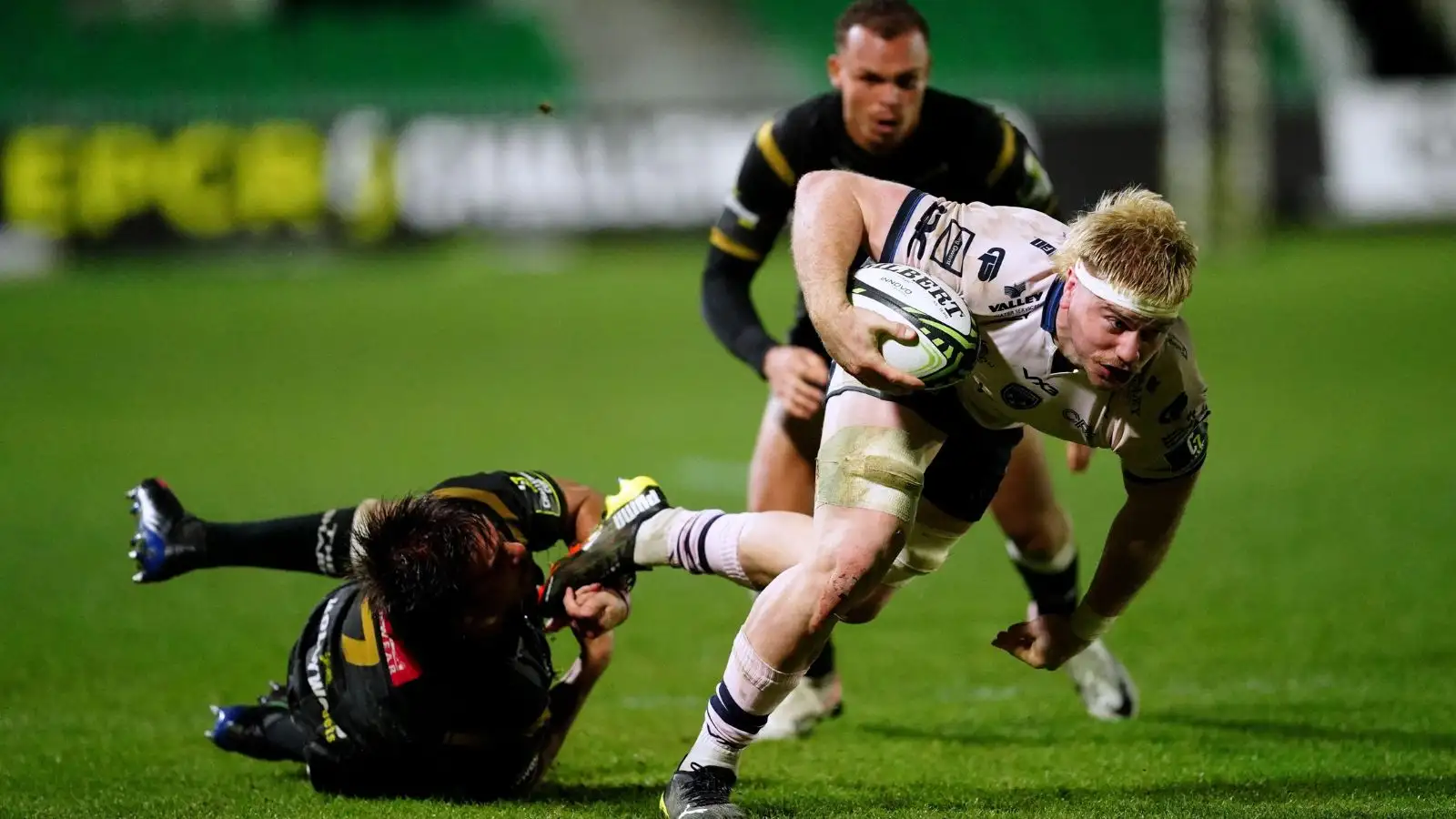 ‘I’m delighted to sign’ – Wales star confirms his future amid Premiership interest