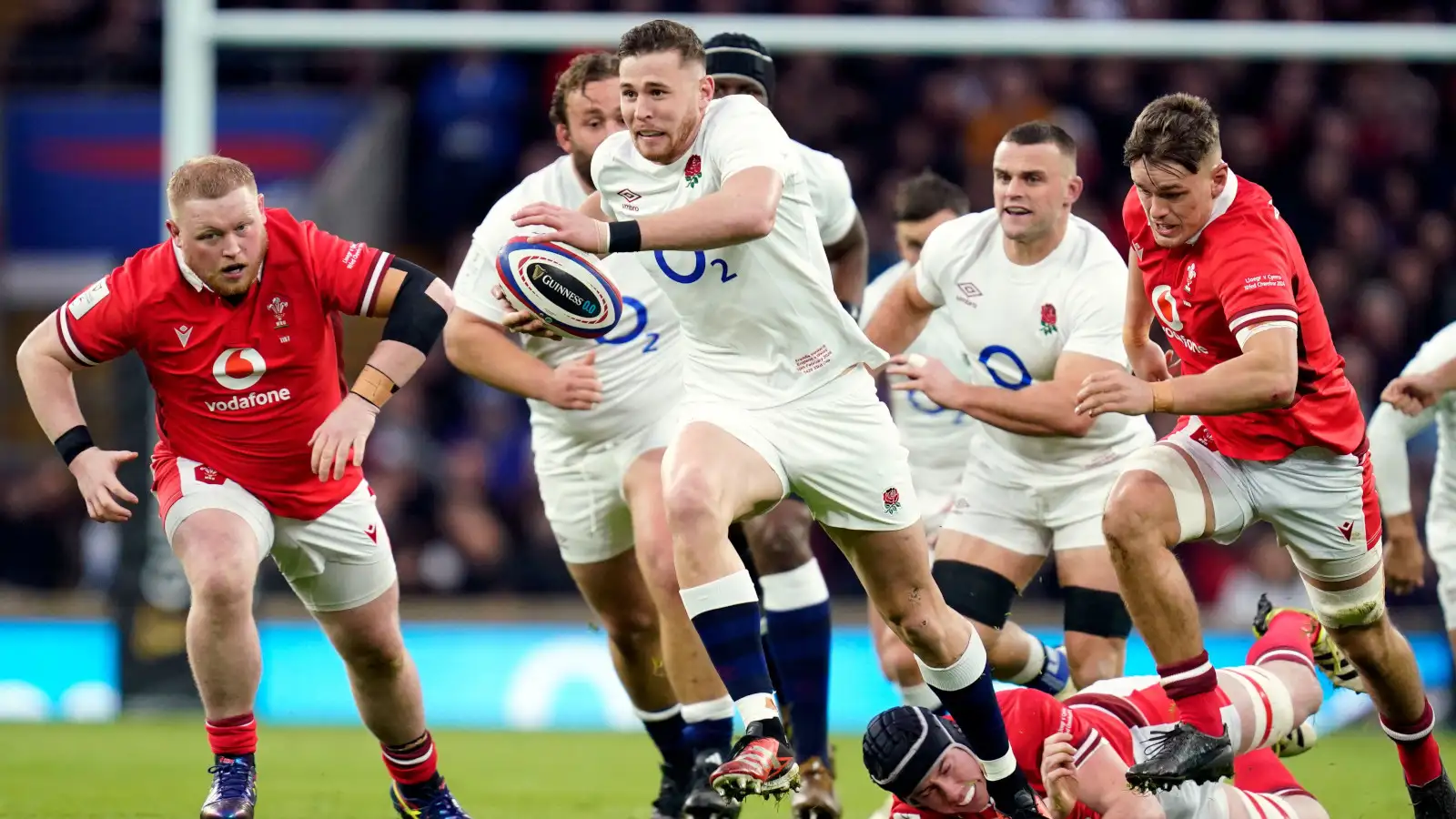 Freddie Steward in action for England against Wales in 2024 Six Nations.