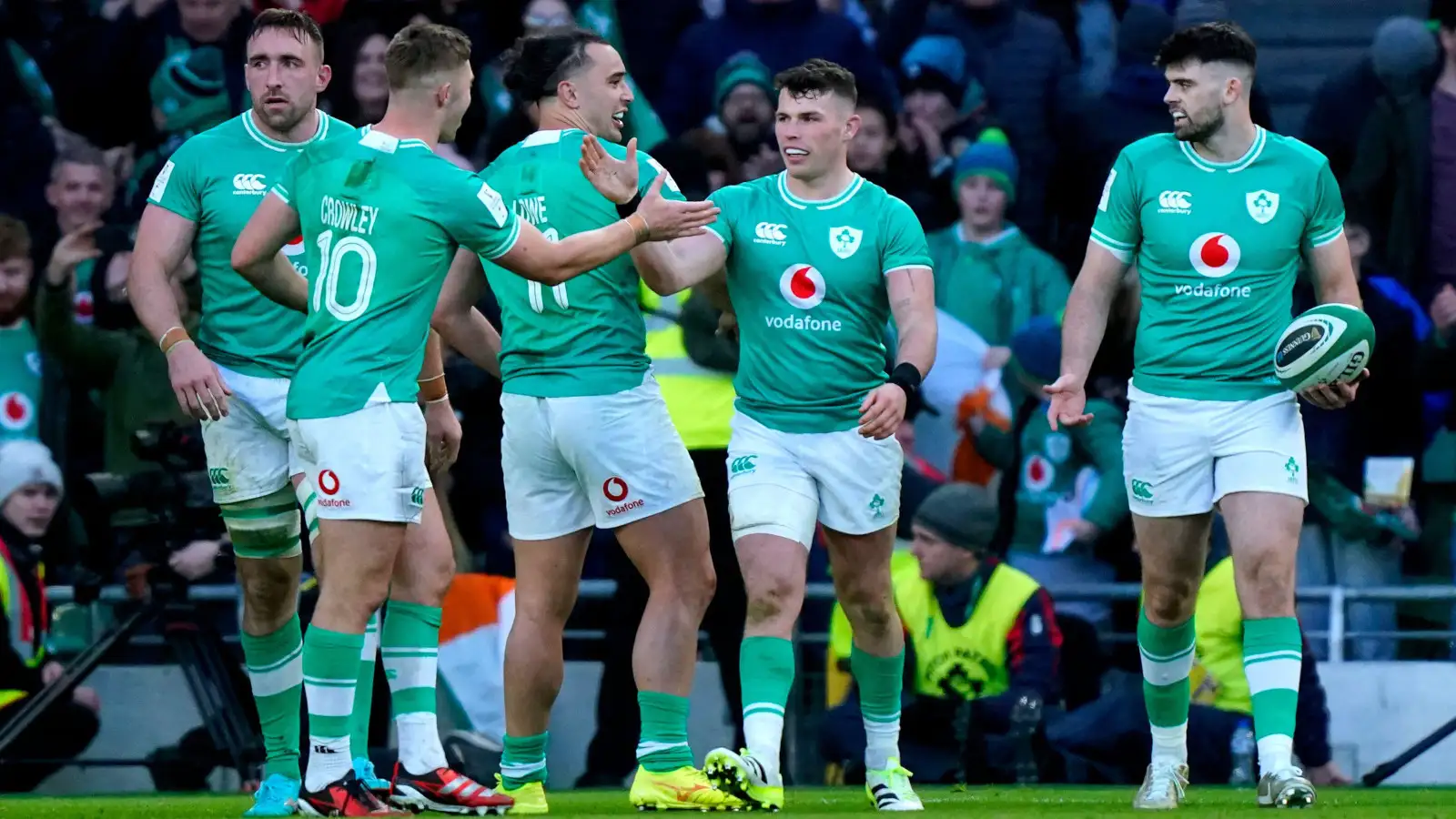 Ireland celebrate during Six Nations victory over Italy in 2024.