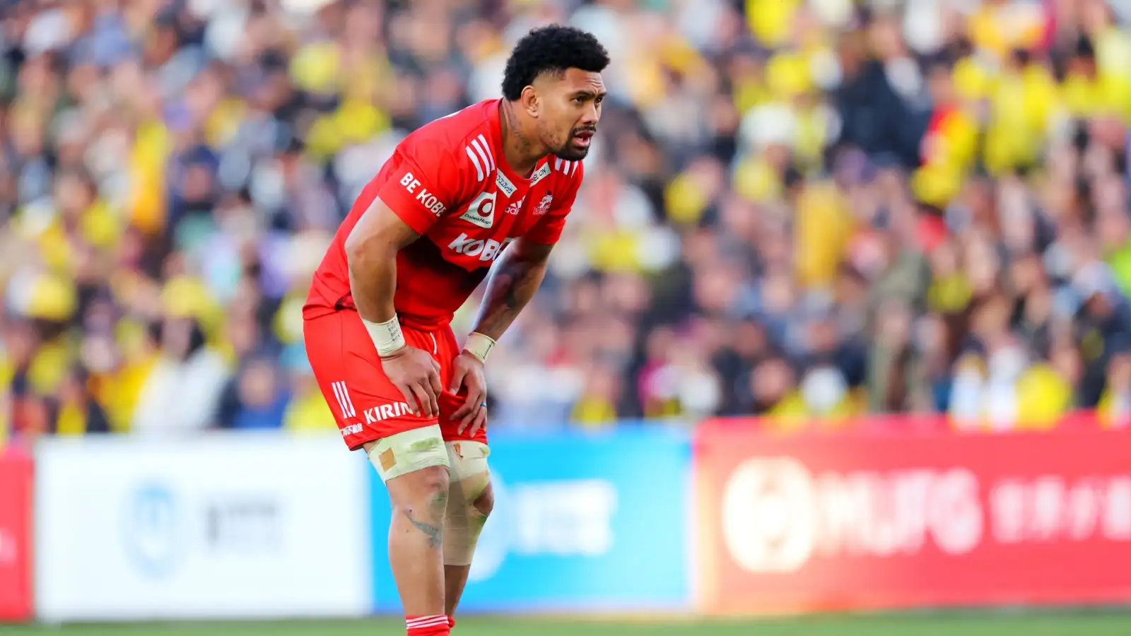 Ardie Savea looks on during a Kobe Steelers game.