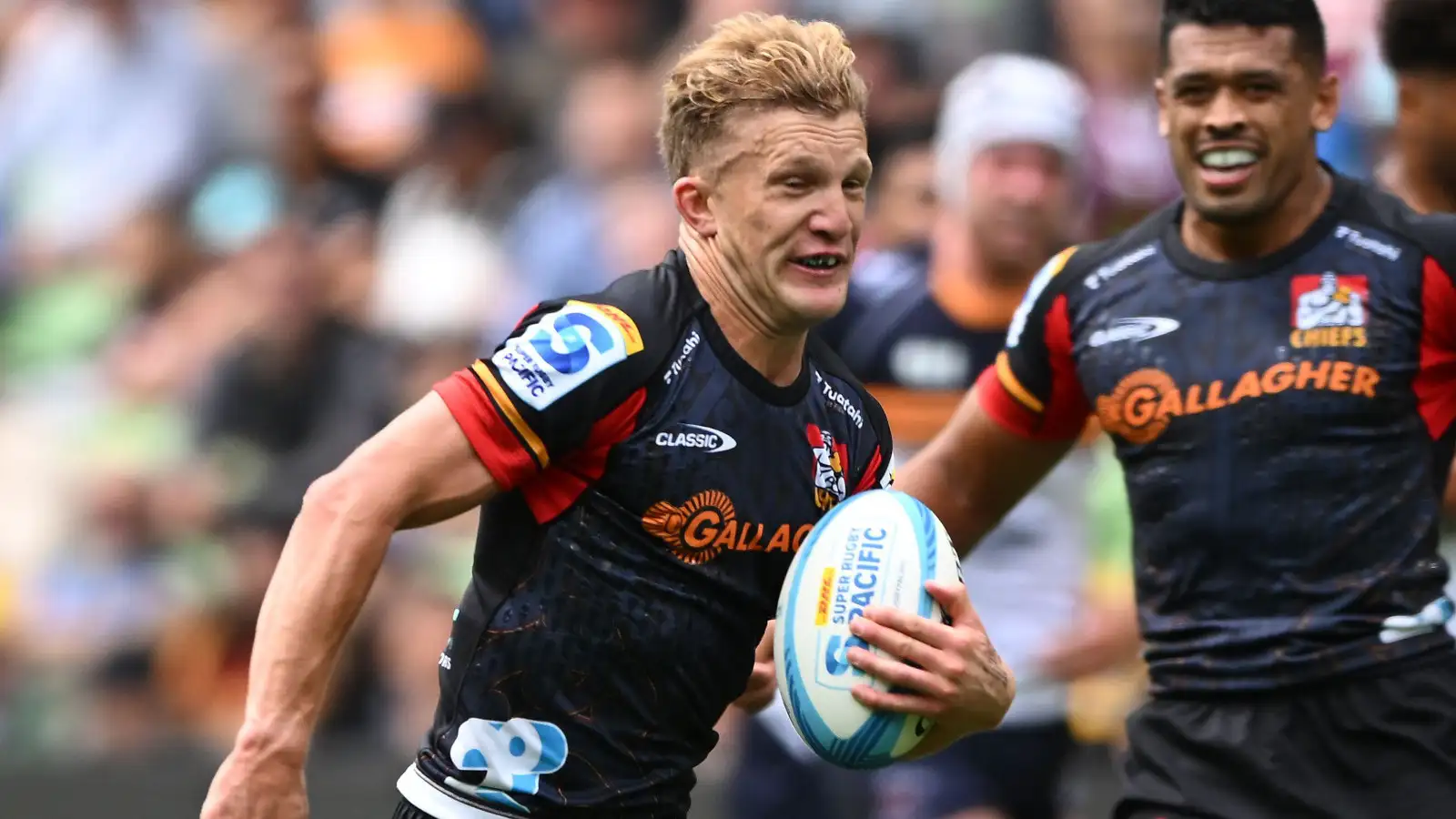 Damian McKenzie in action for the Chiefs during 2024 Super Rugby Pacific.