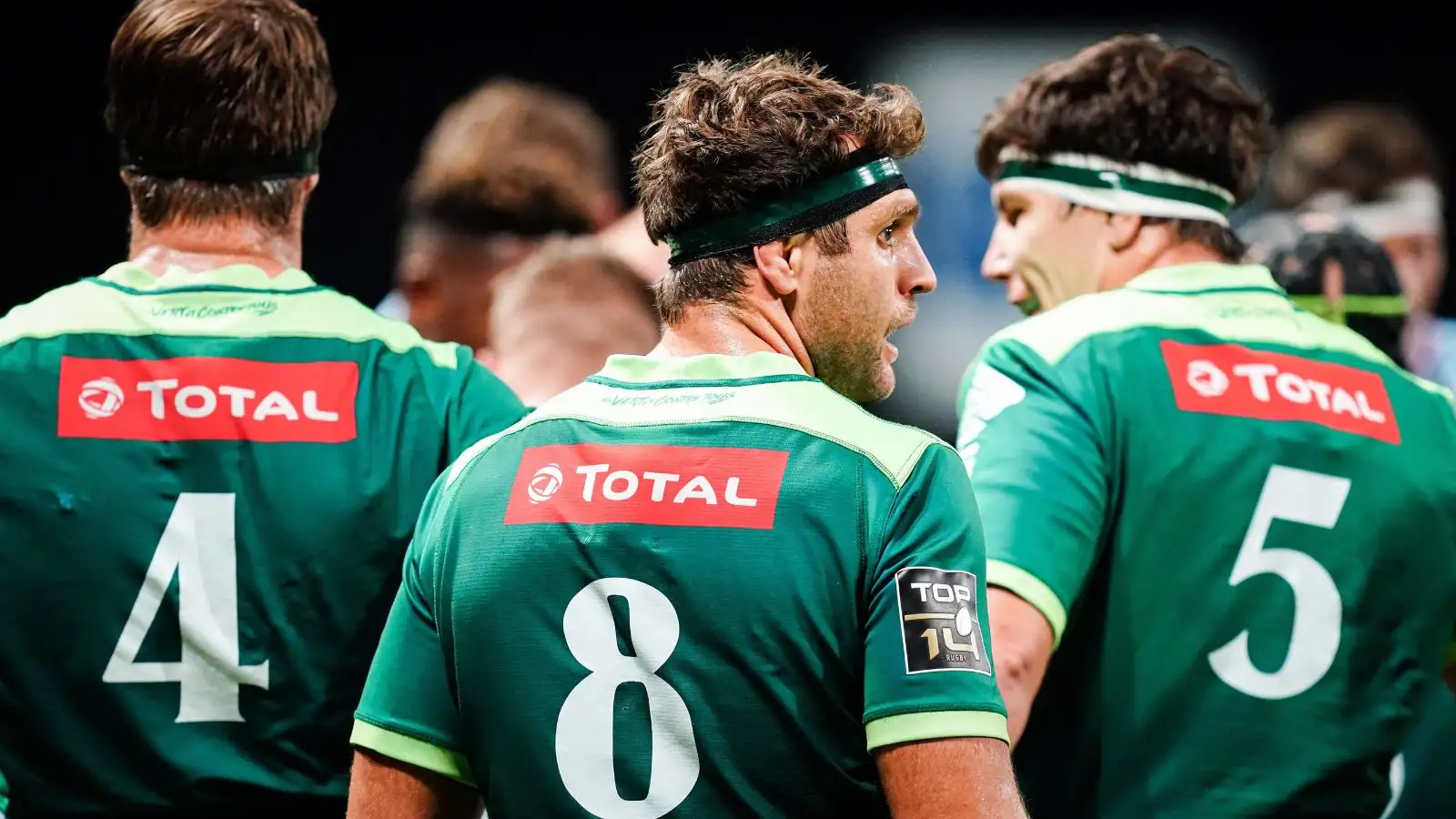 Luke Whitelock in action during the TOP 14 match between Racing 92 and Pau at the Paris La Defense Arena.