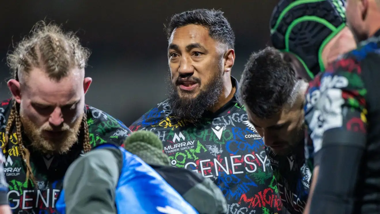 Bundee Aki in action for Connacht in 2024.