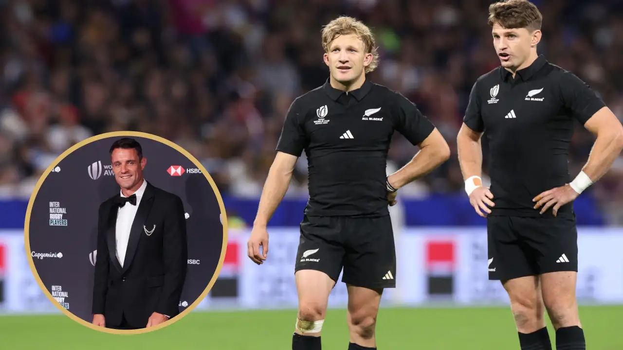 Damian McKenzie and Beauden Barrett alongside great All Black fly-half Dan Carter.