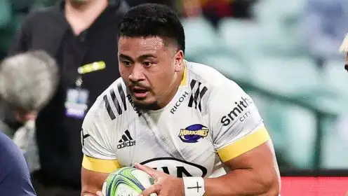 Asafo Aumua Hurricanes Super Rugby 2022 - Alamy.jpg