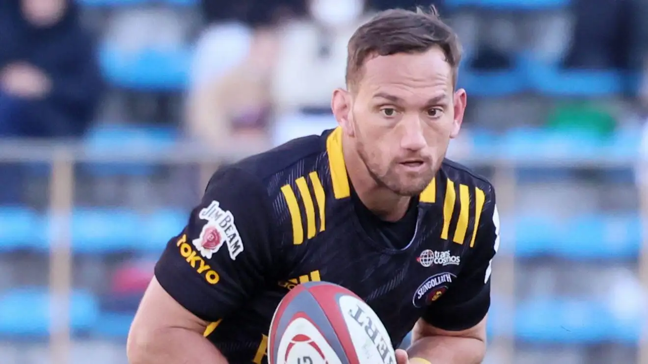 Aaron Cruden Suntory Sungoliath 2023 - Alamy