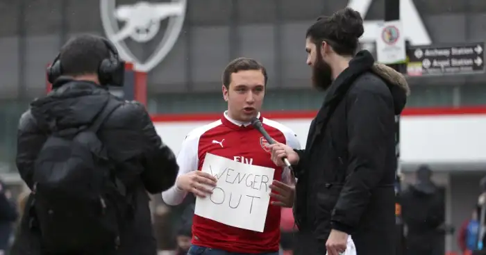 I spent two sad weeks on an Arsenal forum to see if their fans are *that* bad