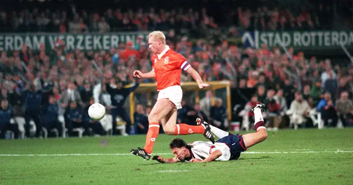 The Shithouse Files: Ronald Koeman v England, when the ref bottled it