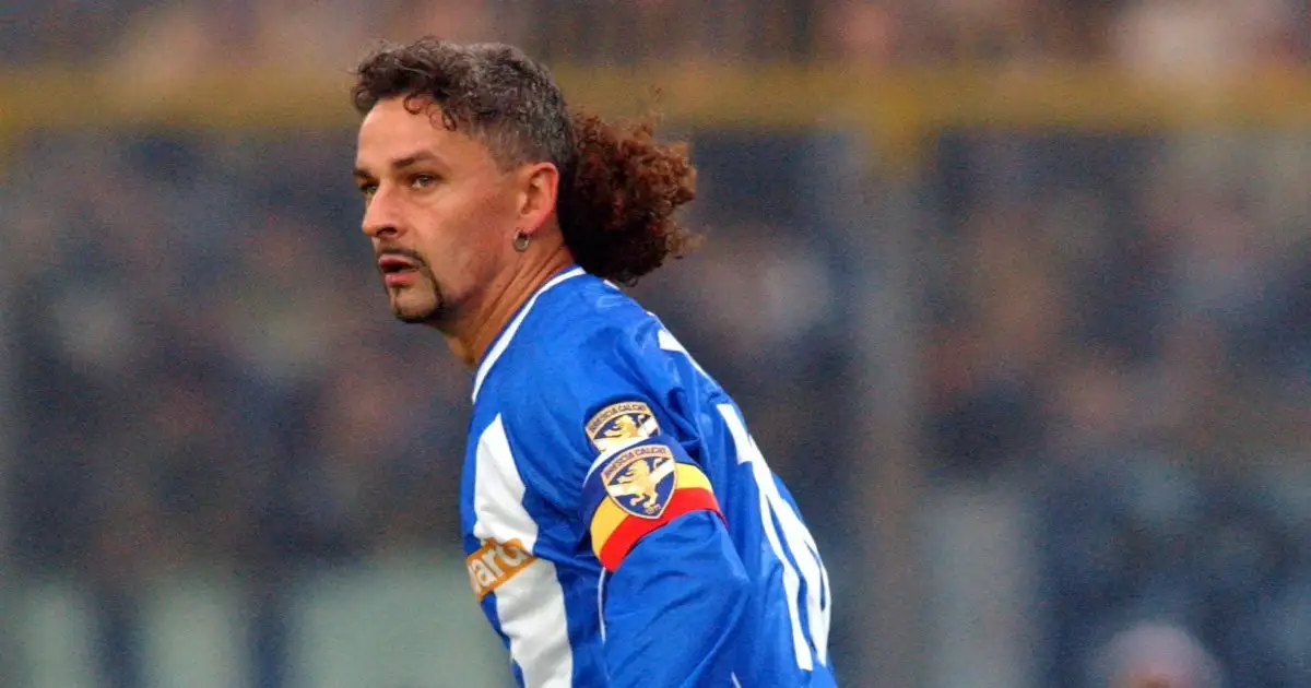 Roberto Baggio ruined Van der Sar with the best first touch of all time