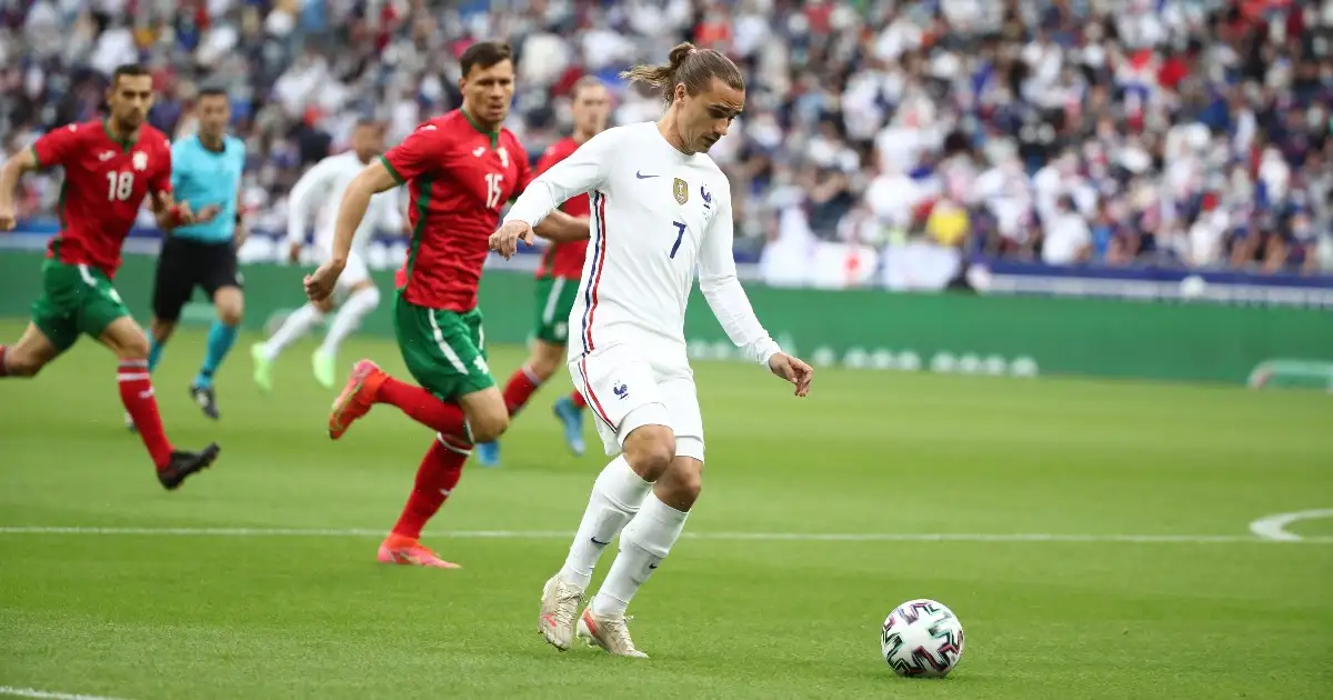 Watch: France’s Antoine Griezmann scores overhead kick from 15 yards out