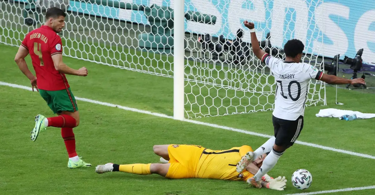 Watch: Ex-Arsenal winger Serge Gnabry humiliates Pepe during dribble