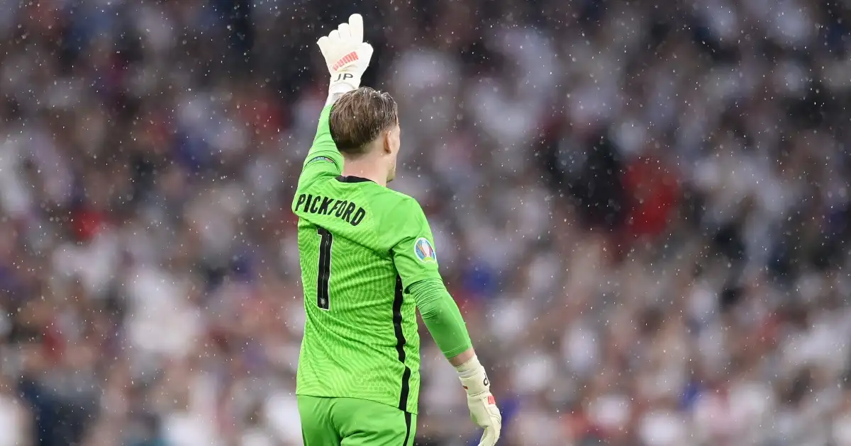 Watch: Pickford makes crucial save from Chiesa to keep England ahead