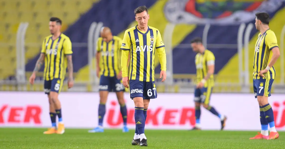 Ozil at Fenerbahce: A disappointing ‘dream’ – but redemption to come?