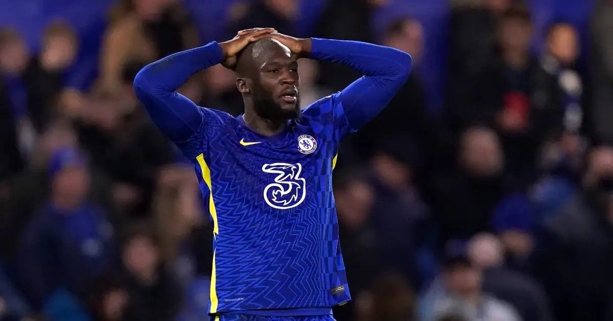 Watch: Romelu Lukaku misses sitter in Chelsea’s FA Cup semi-final win