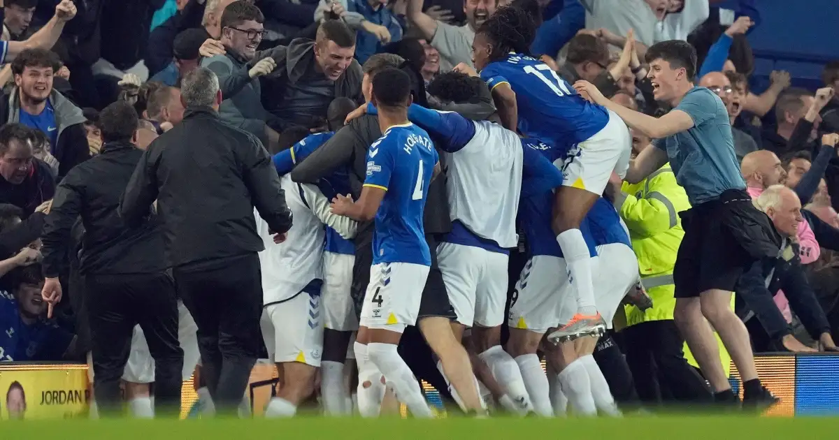 Watch: Everton’s celebratory pitch invasion will give you goosebumps