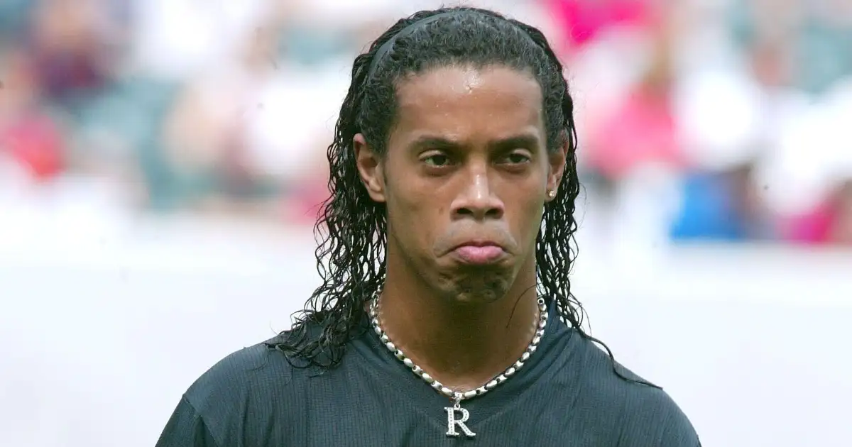 Throwback: Ronaldinho dazzles in warm-up with outrageous skills