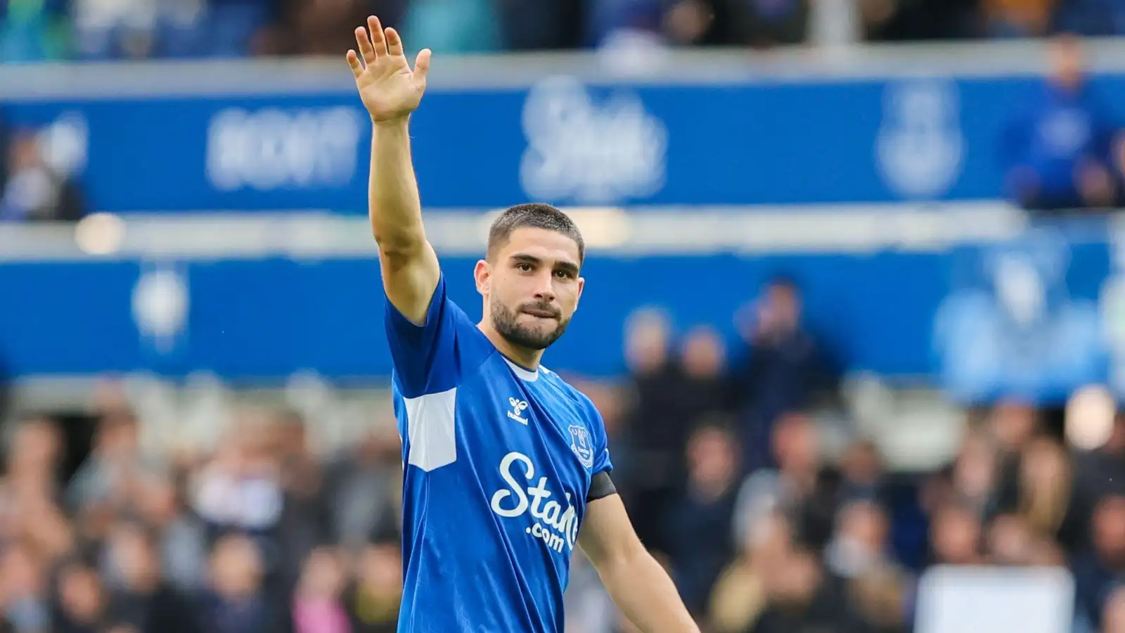 Neal Maupay channelling his inner-Suarez to rattle Arsenal was elite sh*thousery