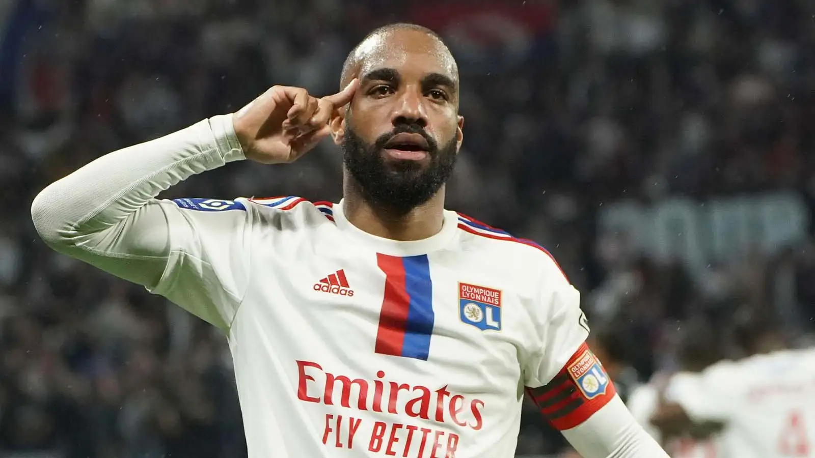 Alexandre Lacazette is back scoring bangers & his latest goal is like peak Wengerball