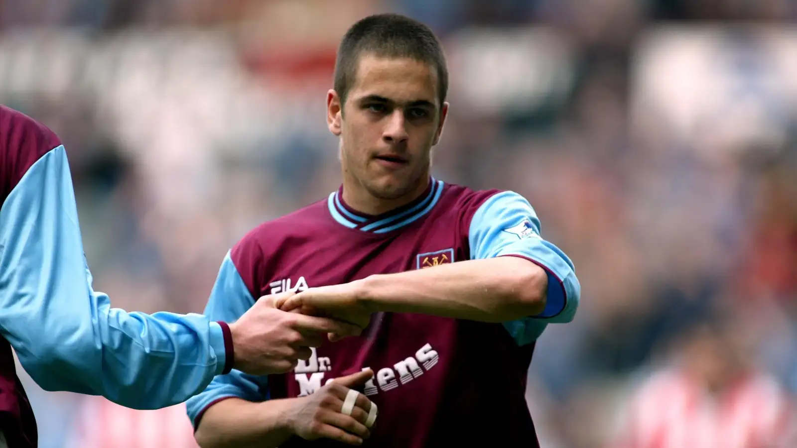 Celebrating Joe Cole literally dancing with the devil & rouletting Roy Keane