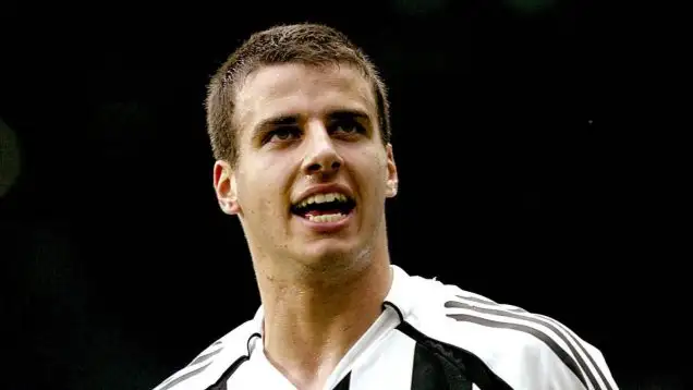 Soccer - FA Barclays Premiership - Newcastle v Sunderland - St James Park. Newcastle United's Steven Taylor