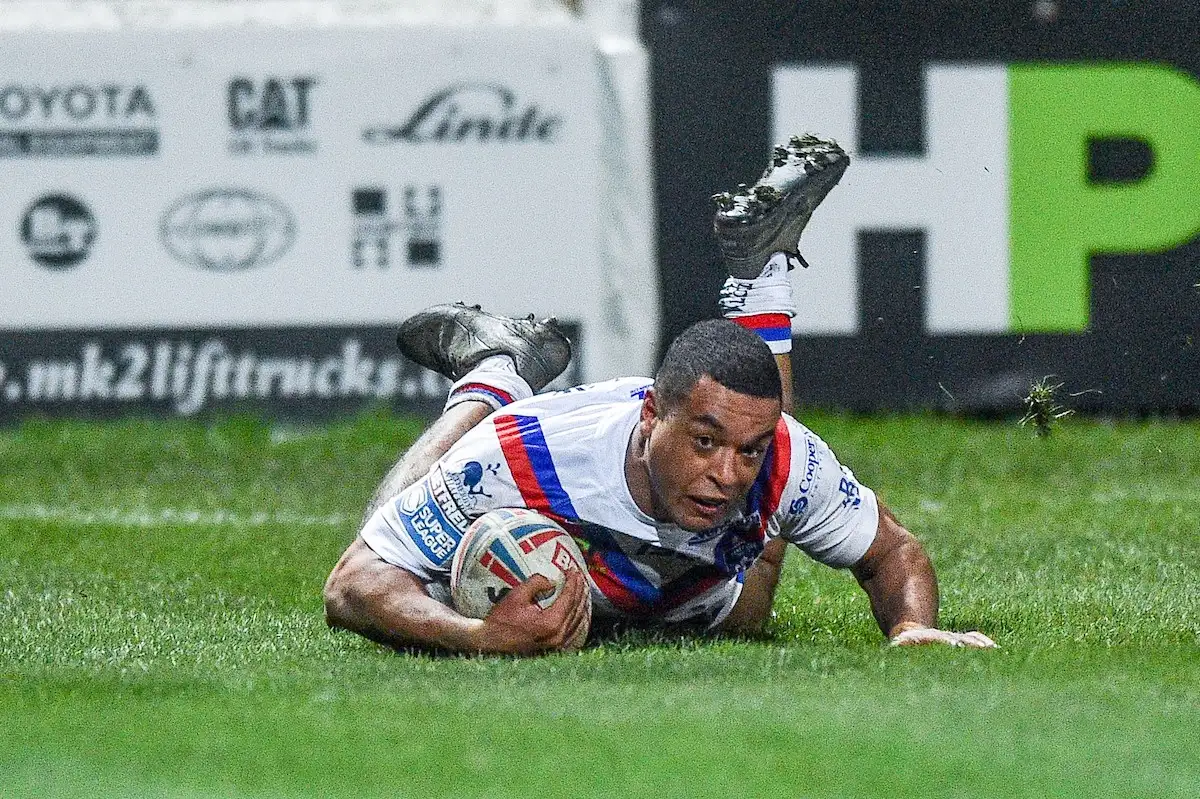 My Set of Six: with Wakefield centre Reece Lyne featuring Lesley Vainikolo & England debut