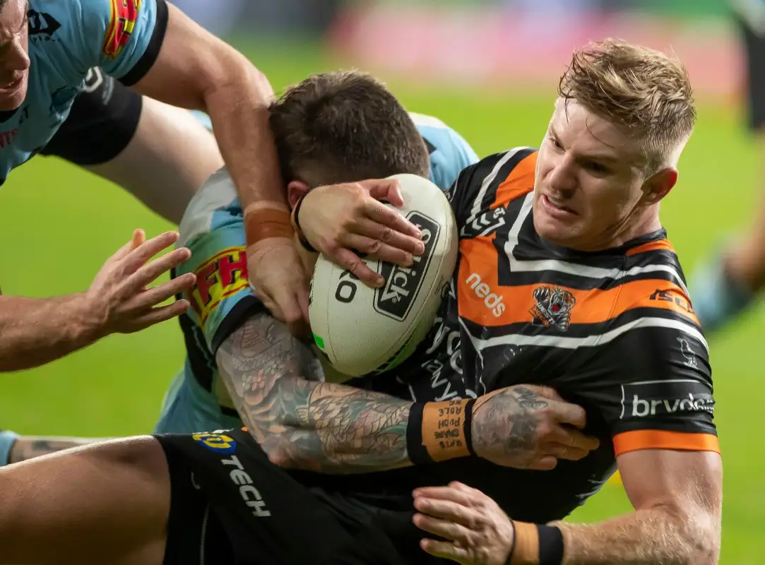 Cronulla 16-28 Wests: Tigers earn hard-fought win against Sharks