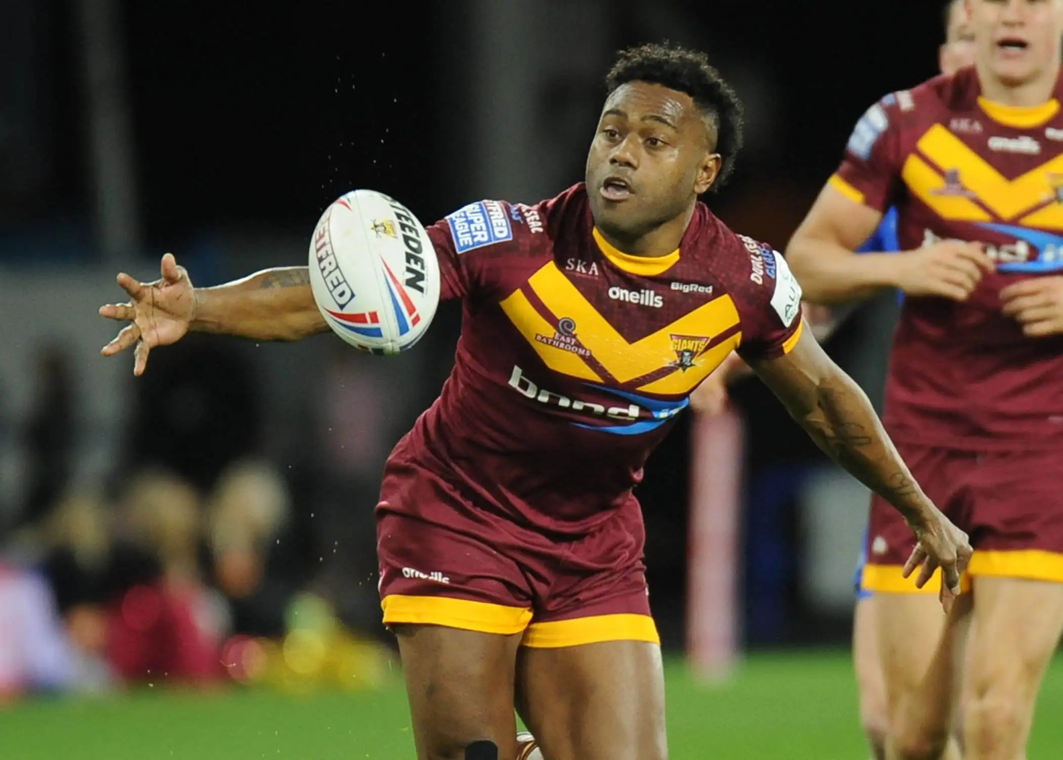 Akuila Uate departs Huddersfield