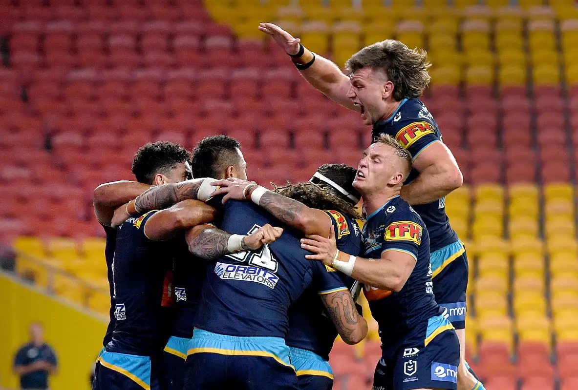 Gold Coast 28-23 Wests: Titans score late to claim win over Tigers