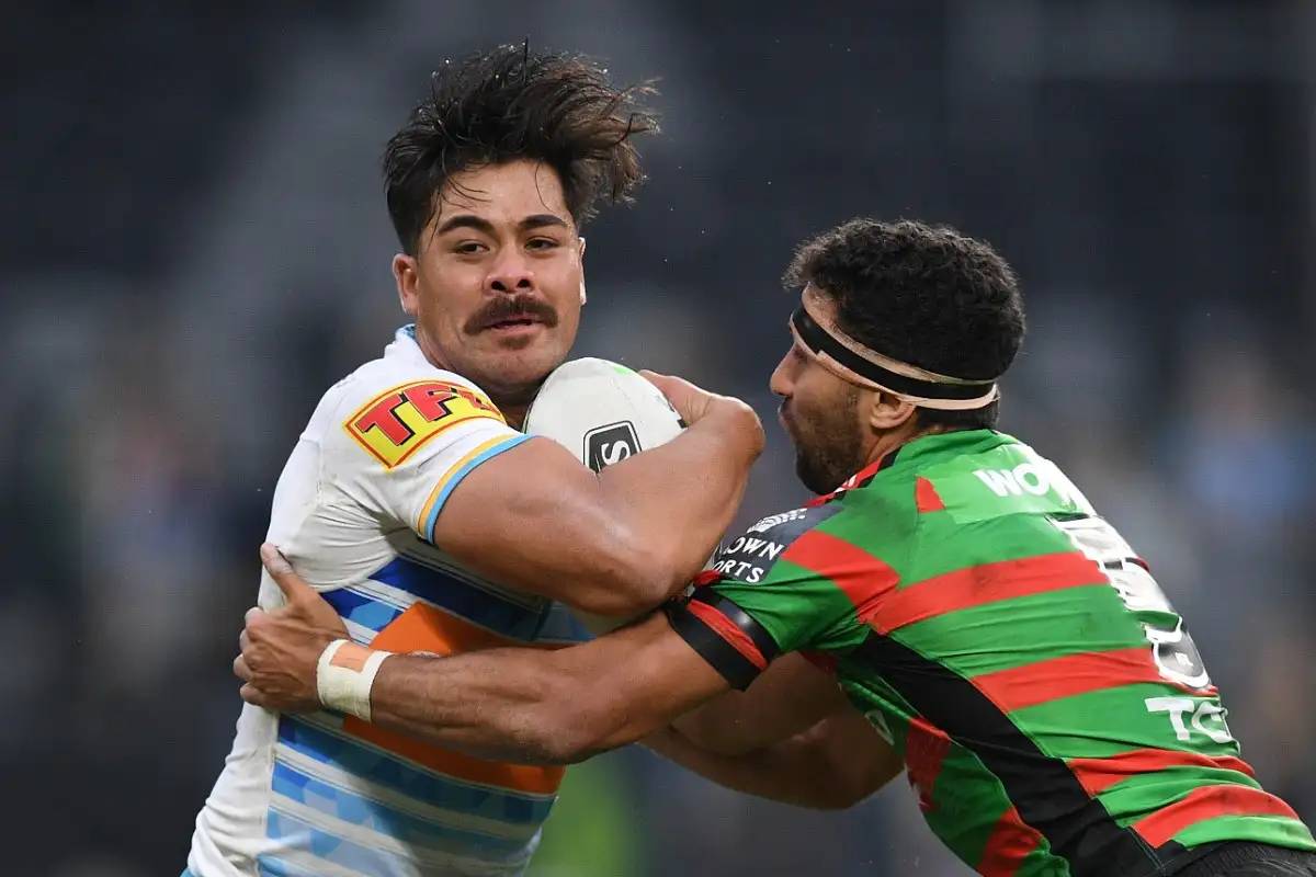 Young Tonumaipea departs Gold Coast Titans for rugby union