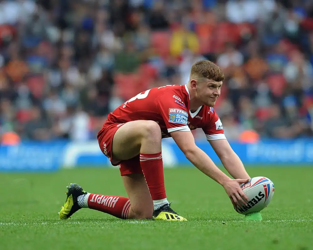 Olly Russell signs new Huddersfield deal