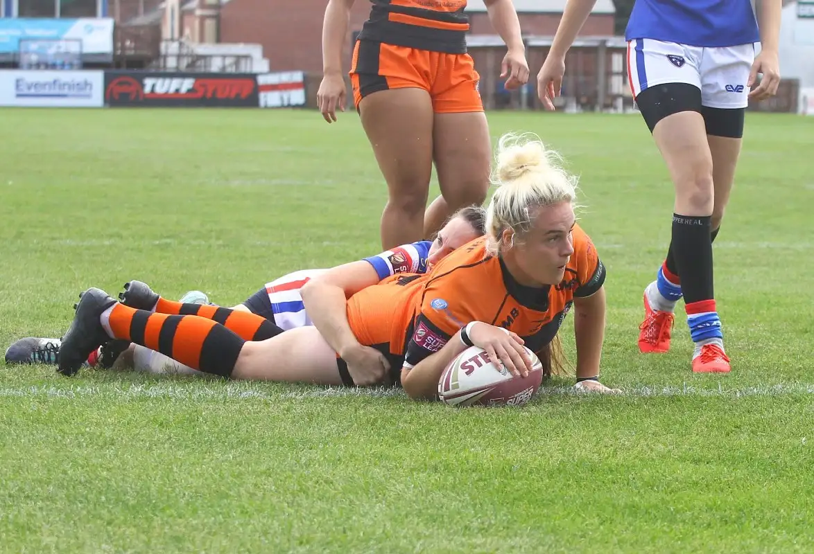 England and Castleford women’s forward Grace Field excited for 2021 World Cup
