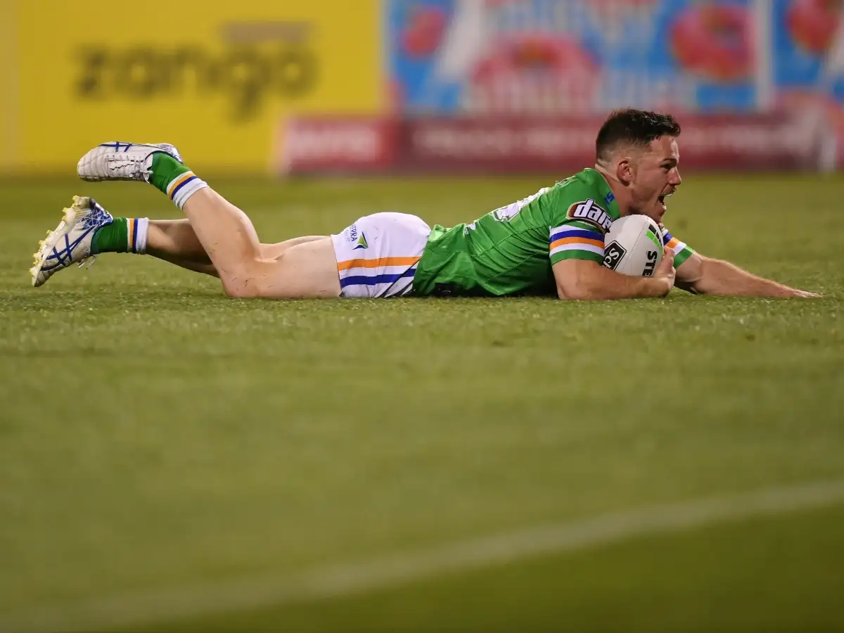 Tom Starling re-signs with Canberra Raiders