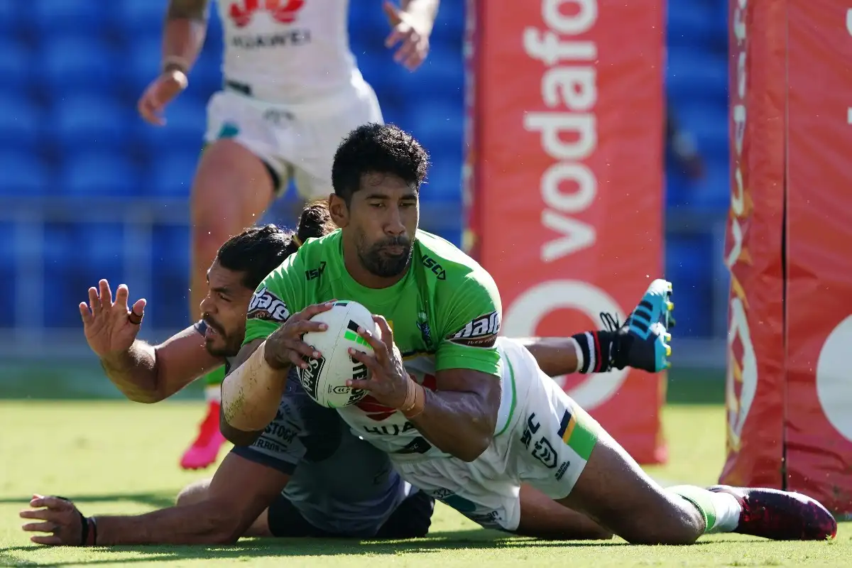 Sia Soliola to play on with Canberra in 2021