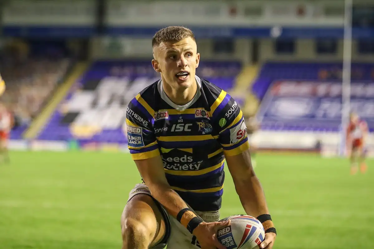 Leeds winger Ash Handley ruled out for six weeks