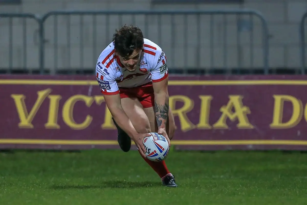 Dewsbury sign Will Oakes from Hull KR on permanent deal